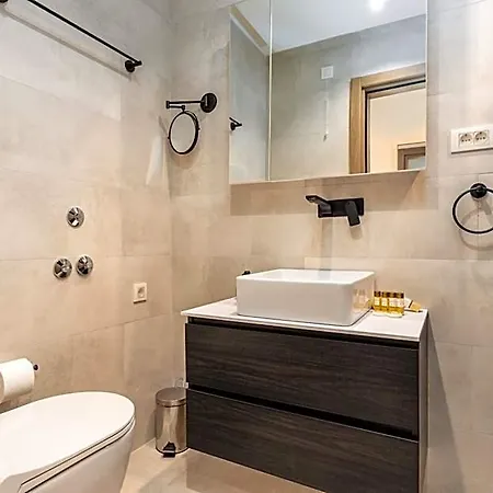 Hotel Hedonija 4*