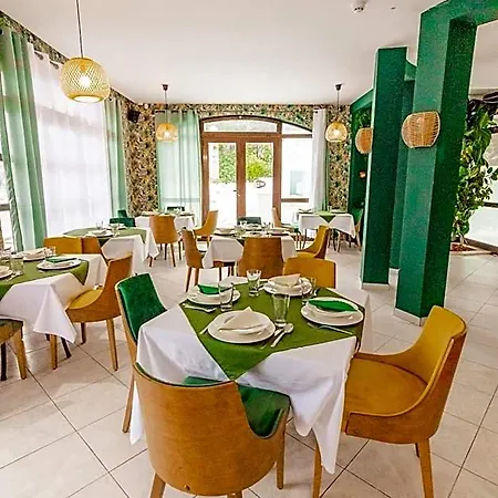 Hotel Hedonija 4*